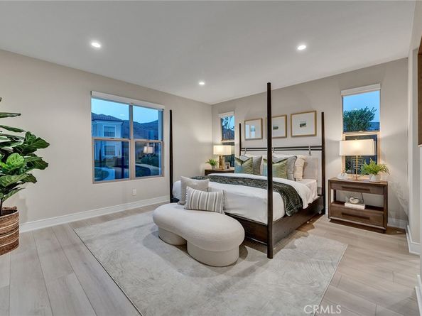 100 Albero, Irvine CA 92602