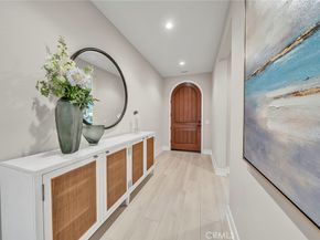 100 Albero, Irvine CA 92602