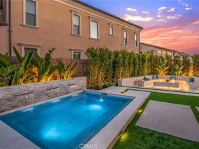 100 Albero, Irvine CA 92602