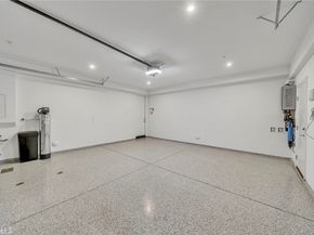 100 Albero, Irvine CA 92602