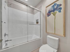 100 Albero, Irvine CA 92602