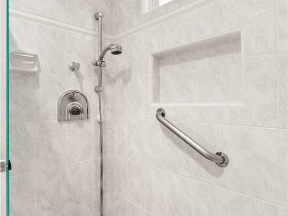 21941 Oceanview Lane, Huntington Beach CA 92646