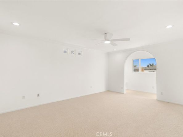 21941 Oceanview Lane, Huntington Beach CA 92646