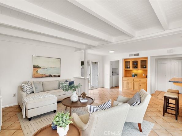 21941 Oceanview Lane, Huntington Beach CA 92646