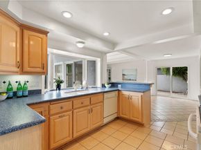 21941 Oceanview Lane, Huntington Beach CA 92646