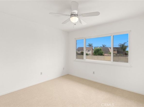 21941 Oceanview Lane, Huntington Beach CA 92646