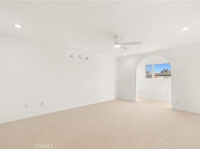 21941 Oceanview Lane, Huntington Beach CA 92646