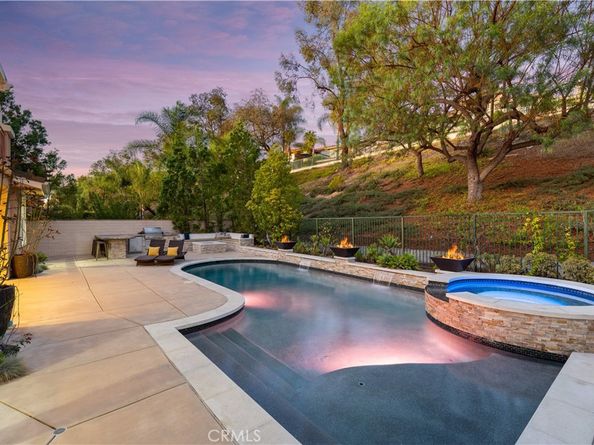 10 Summit Court, Rancho Santa Margarita CA 92688