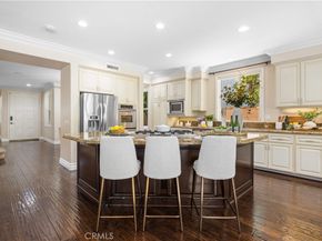 10 Summit Court, Rancho Santa Margarita CA 92688