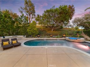 10 Summit Court, Rancho Santa Margarita CA 92688