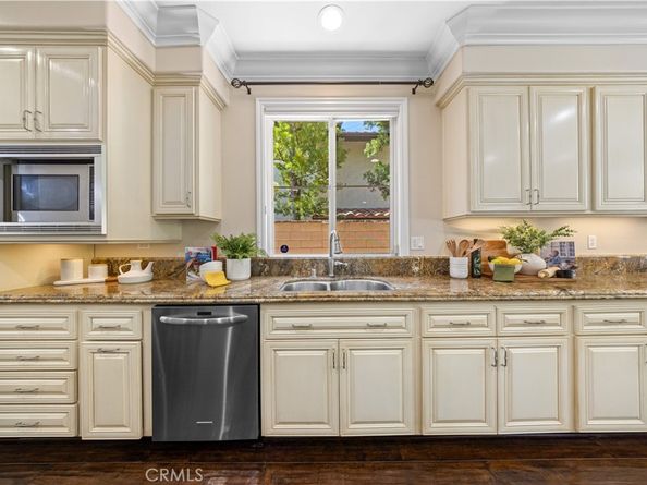 10 Summit Court, Rancho Santa Margarita CA 92688