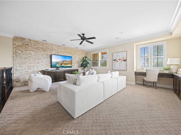 10 Summit Court, Rancho Santa Margarita CA 92688