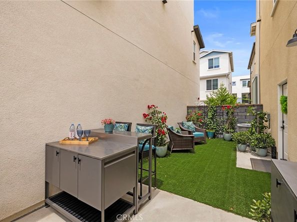521 Stallion Way, Rancho Mission Viejo CA 92694