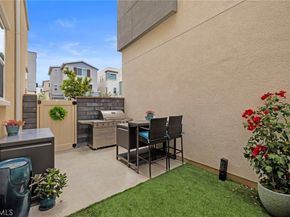 521 Stallion Way, Rancho Mission Viejo CA 92694