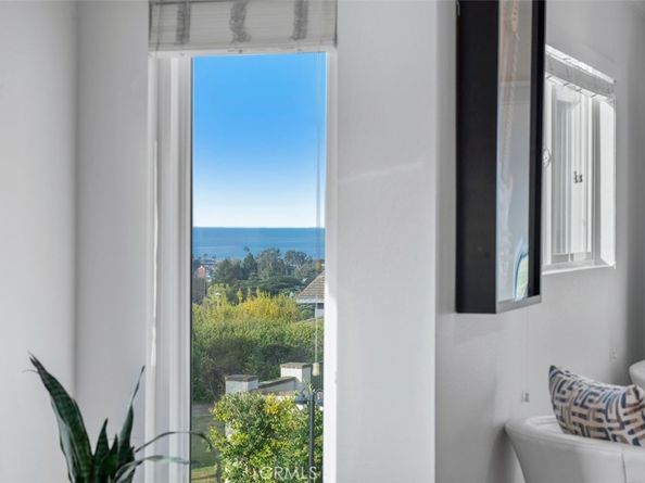 3 White Water Drive, Corona Del Mar CA 92625