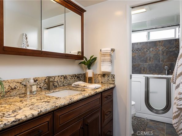 3 White Water Drive, Corona Del Mar CA 92625