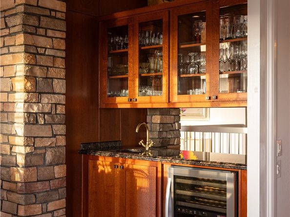 3 White Water Drive, Corona Del Mar CA 92625