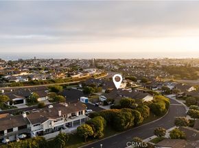 3 White Water Drive, Corona Del Mar CA 92625