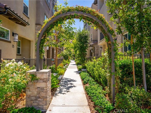 59 Sanctuary Lane, Mission Viejo CA 92692