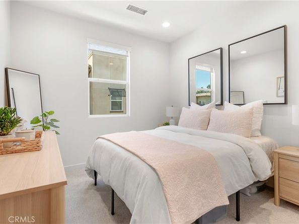 59 Sanctuary Lane, Mission Viejo CA 92692
