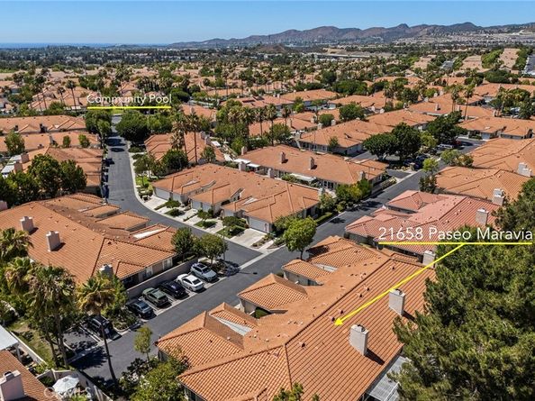21658 Paseo Maravia, Mission Viejo CA 92692