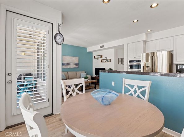 19271 Surfwave Drive, Huntington Beach CA 92648