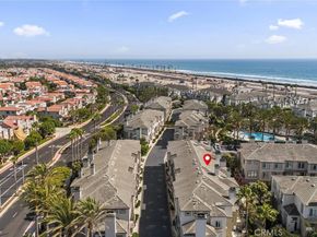 19271 Surfwave Drive, Huntington Beach CA 92648