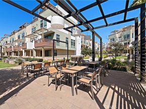 645 W 17th Street, Costa Mesa CA 92627