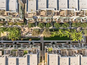 645 W 17th Street, Costa Mesa CA 92627