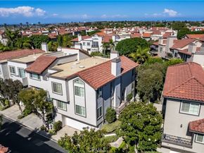 19362 Maidstone Lane, Huntington Beach CA 92648