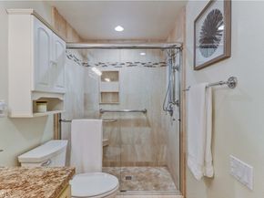 3167 Via Vista Q, Laguna Woods CA 92637