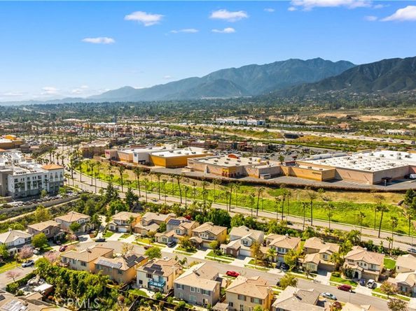 1267 Kendra Lane, Upland CA 91784