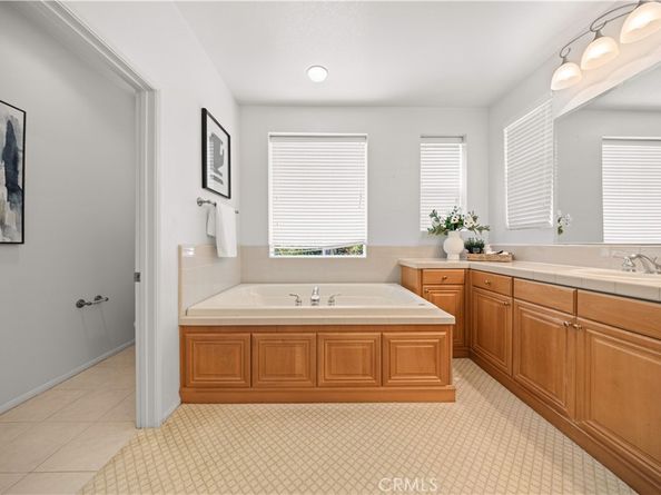 1267 Kendra Lane, Upland CA 91784