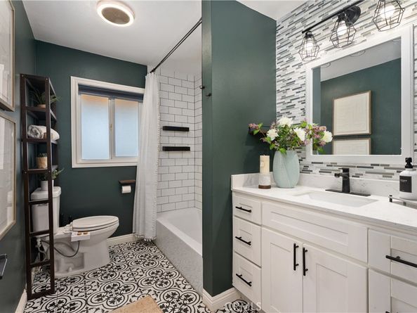 626 S Porto Place, Anaheim CA 92802