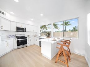 2 Via Helena, Rancho Santa Margarita CA 92688