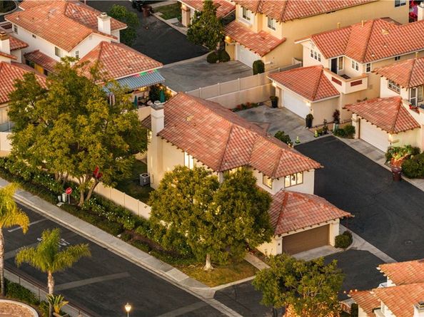 2 Via Helena, Rancho Santa Margarita CA 92688