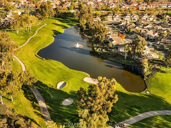 2 Via Helena, Rancho Santa Margarita CA 92688