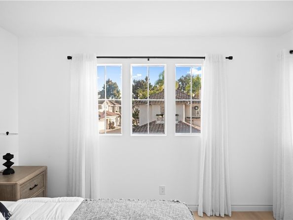 2 Via Helena, Rancho Santa Margarita CA 92688