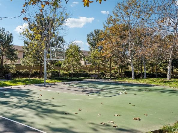 107 Kestrel, Irvine CA 92618