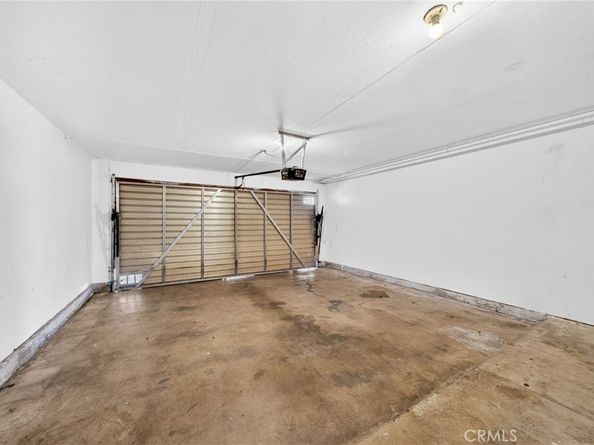 14380 Foothill, Sylmar CA 91342