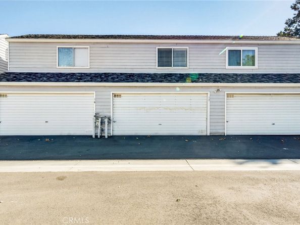 14380 Foothill, Sylmar CA 91342