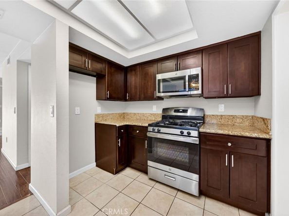 14380 Foothill, Sylmar CA 91342