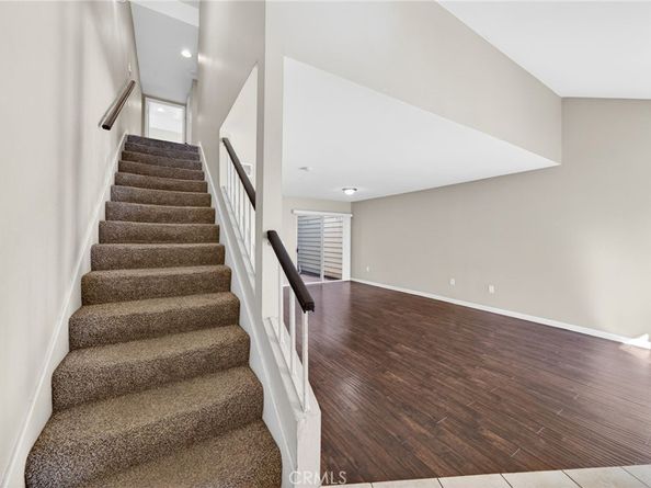 14380 Foothill, Sylmar CA 91342