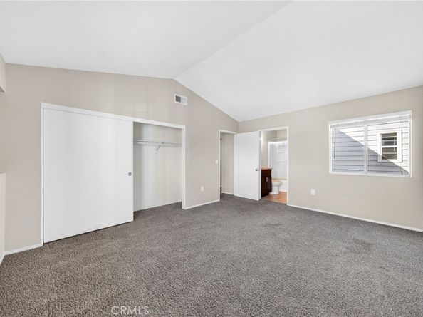 14380 Foothill, Sylmar CA 91342