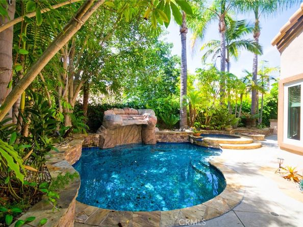 26821 Moore Oaks Road, Laguna Hills CA 92653