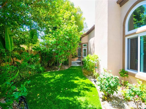 26821 Moore Oaks Road, Laguna Hills CA 92653