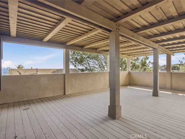 3320 Hill, San Diego CA 92106