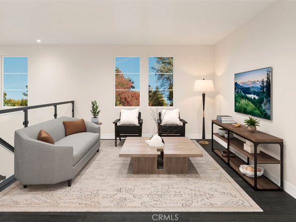 2061 E Pearl Street, Encinitas CA 92024