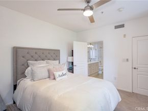 2337 Watermarke, Irvine CA 92612