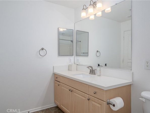 2337 Watermarke, Irvine CA 92612